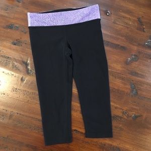 🍋Ivivva Lululemon Kids Rythmatic Reversible Crops